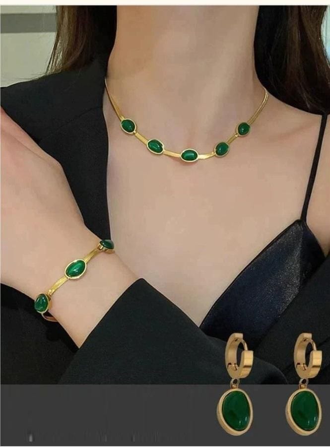 ViridisCrysta™️ | Necklace Set Pendant Long Stone Silver Necklace Oval Green Set with Bracelet Necklace Set with Bracelet ViridisCrysta™️ Oval Green Crystal Pendant Necklace Set with Bracelet Zaavio®